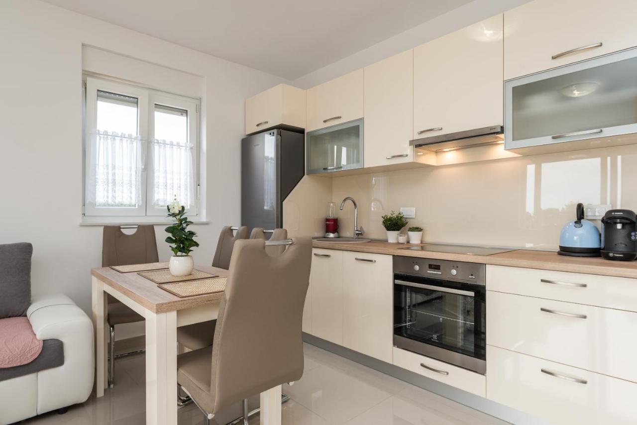 Zoran Brand New Modern Apartments Mandre Bagian luar foto