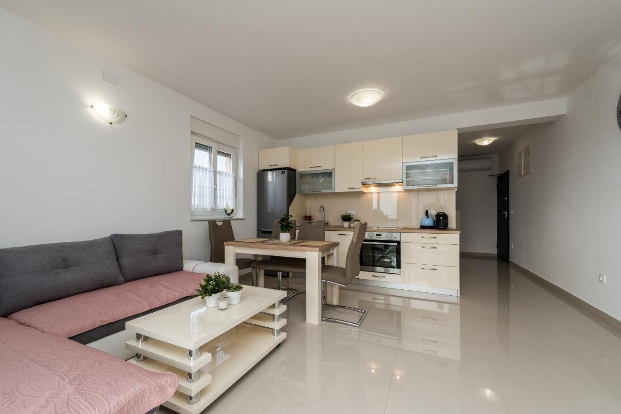 Zoran Brand New Modern Apartments Mandre Bagian luar foto