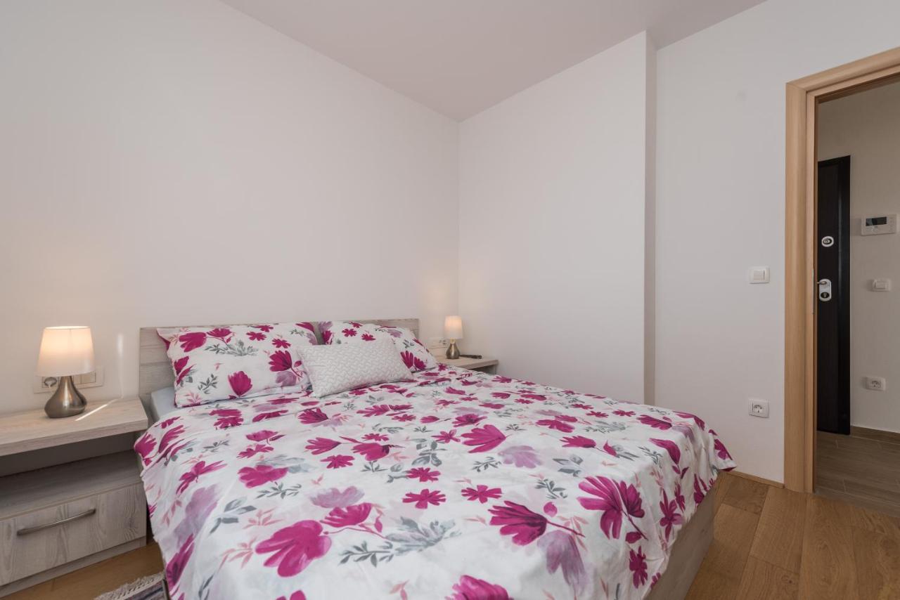 Zoran Brand New Modern Apartments Mandre Bagian luar foto